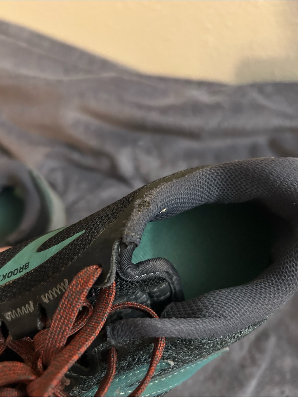 Brooks Women's Pure Grit 7 Trail Running Shoes - Picture 8 of 9